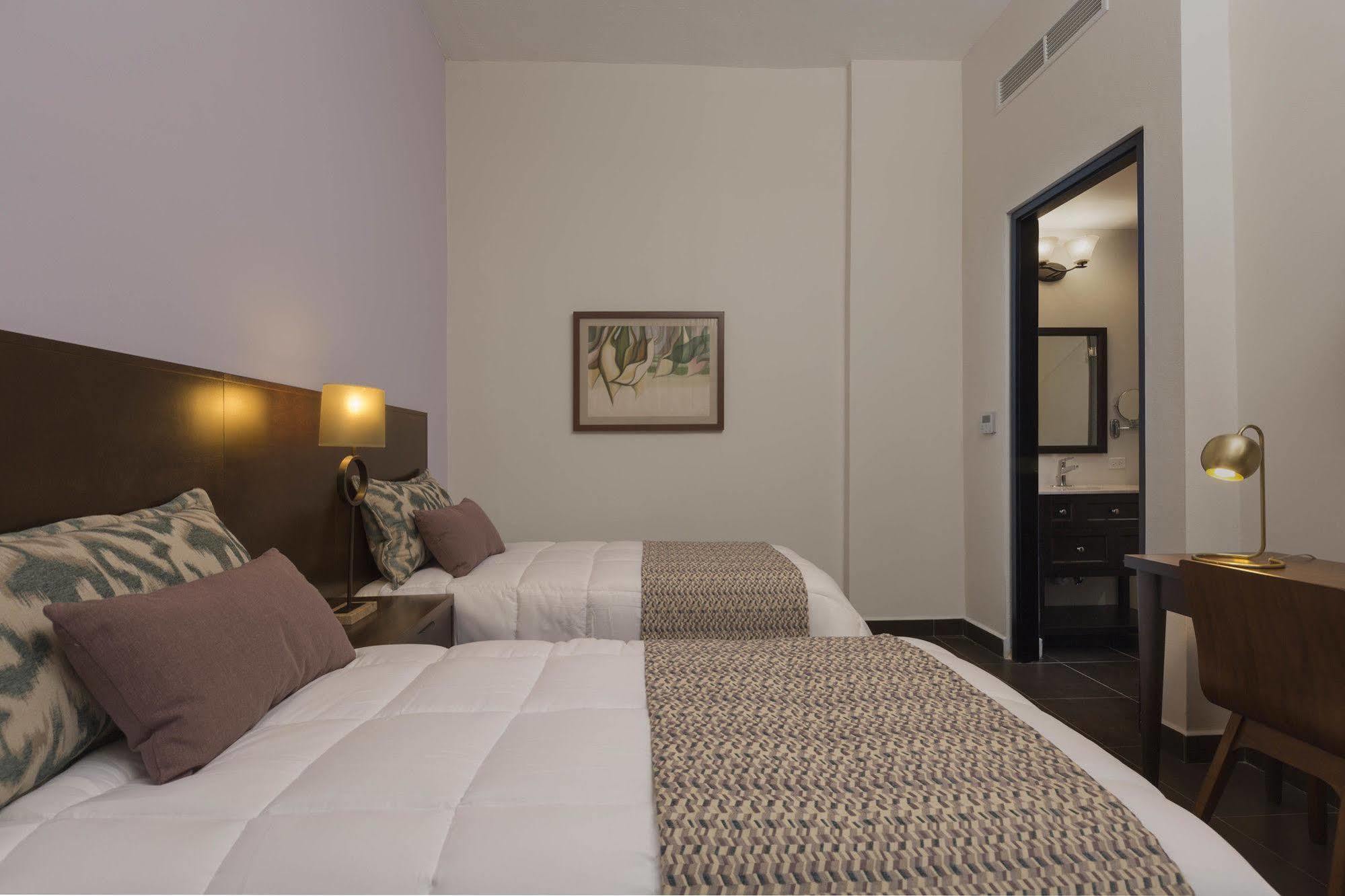 Decanter Hotel 산후안 외부 사진