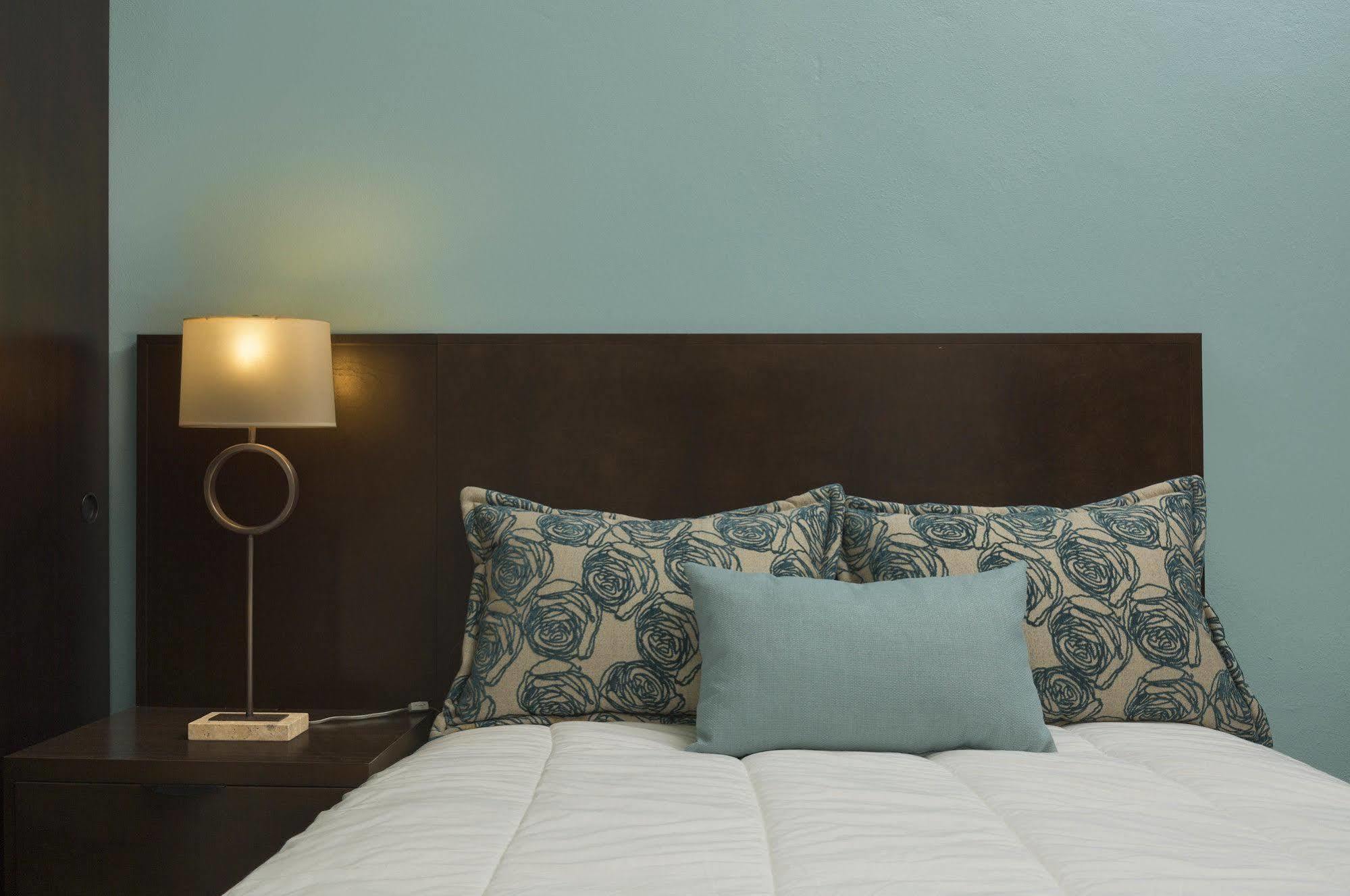 Decanter Hotel 산후안 외부 사진